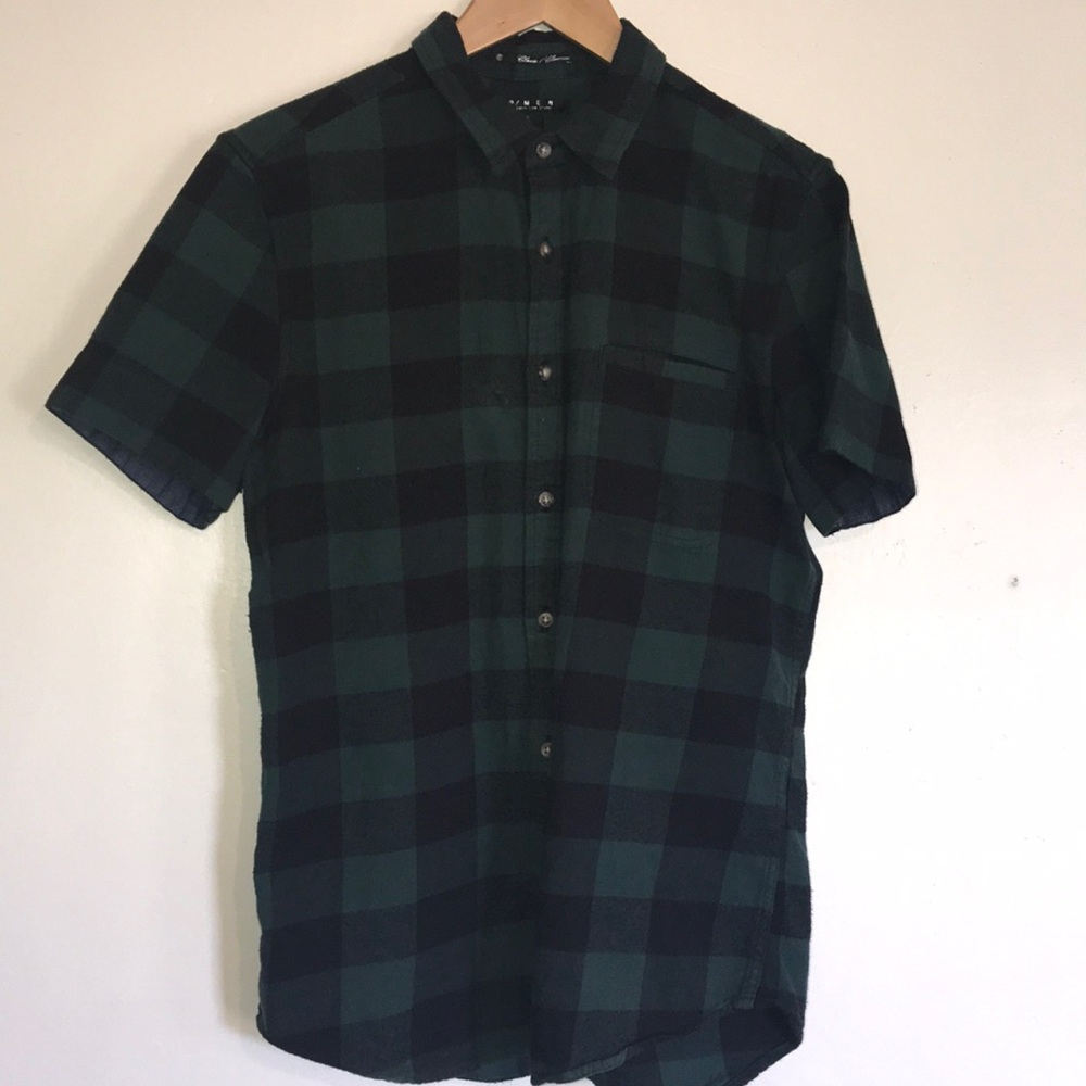 Green & black plaid short sleeve